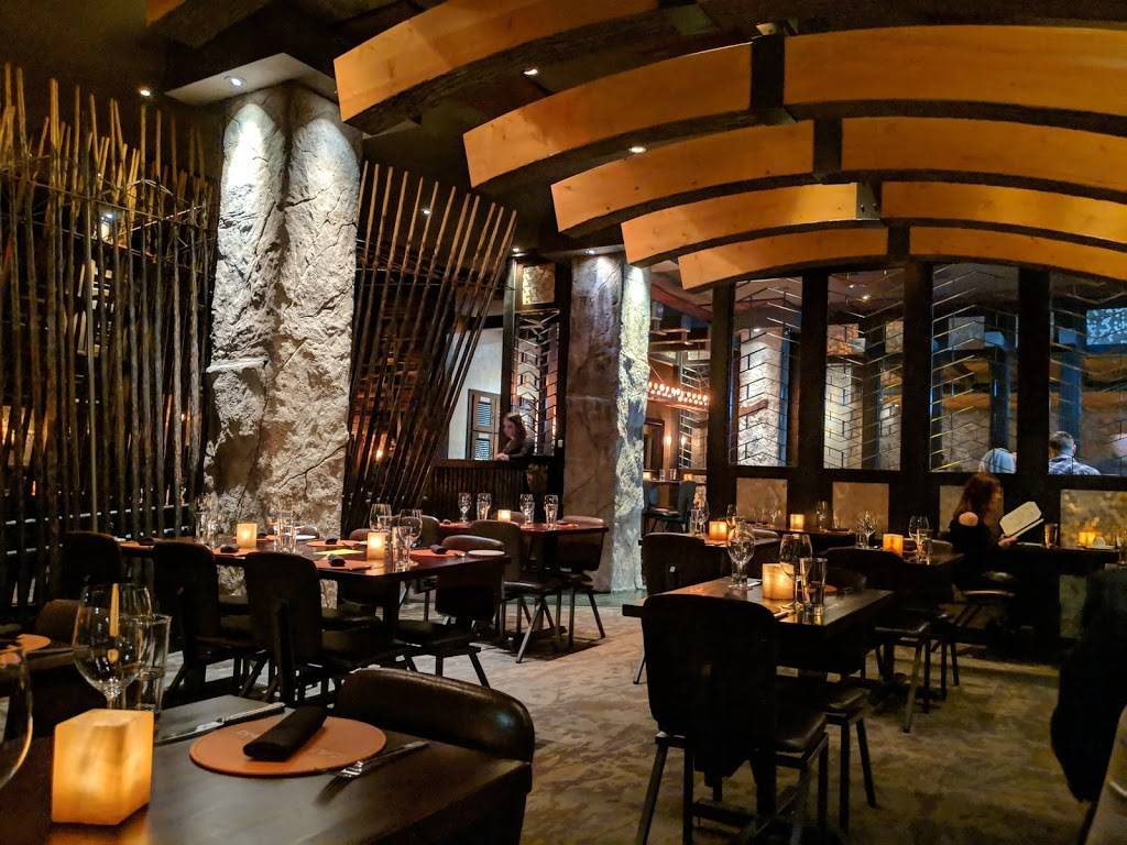 Carnevor | restaurant | 718 N Milwaukee St, Milwaukee, WI 53202, USA | 4142232200 OR +1 414-223-2200