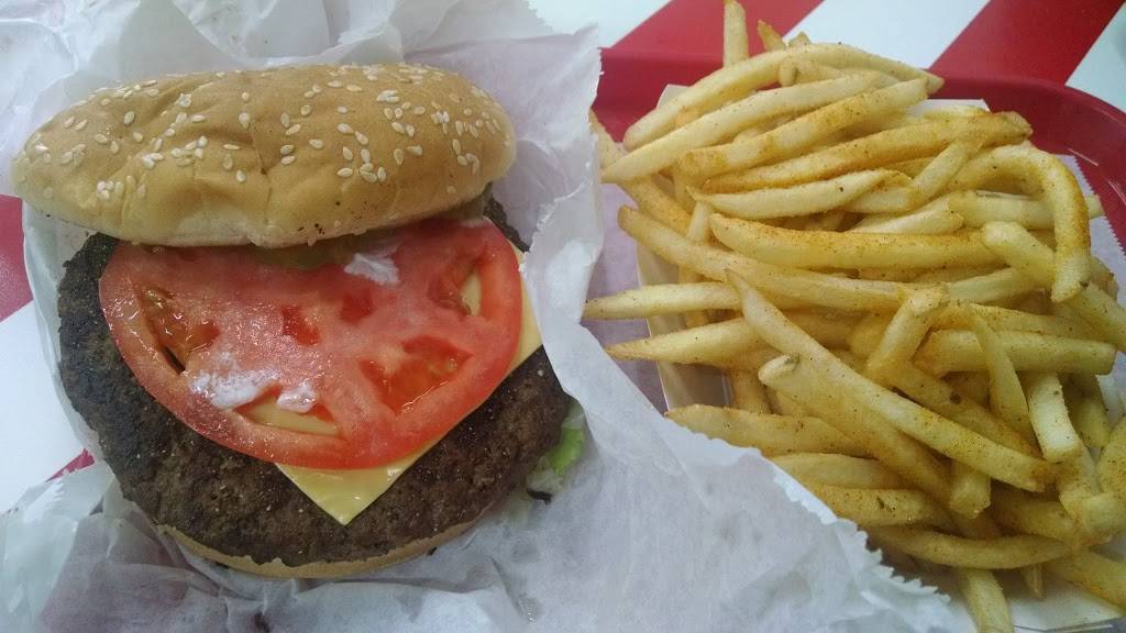 Greek Gyro Restaurant | restaurant | 562 Waldron Rd, La Vergne, TN 37086, USA | 6157934231 OR +1 615-793-4231