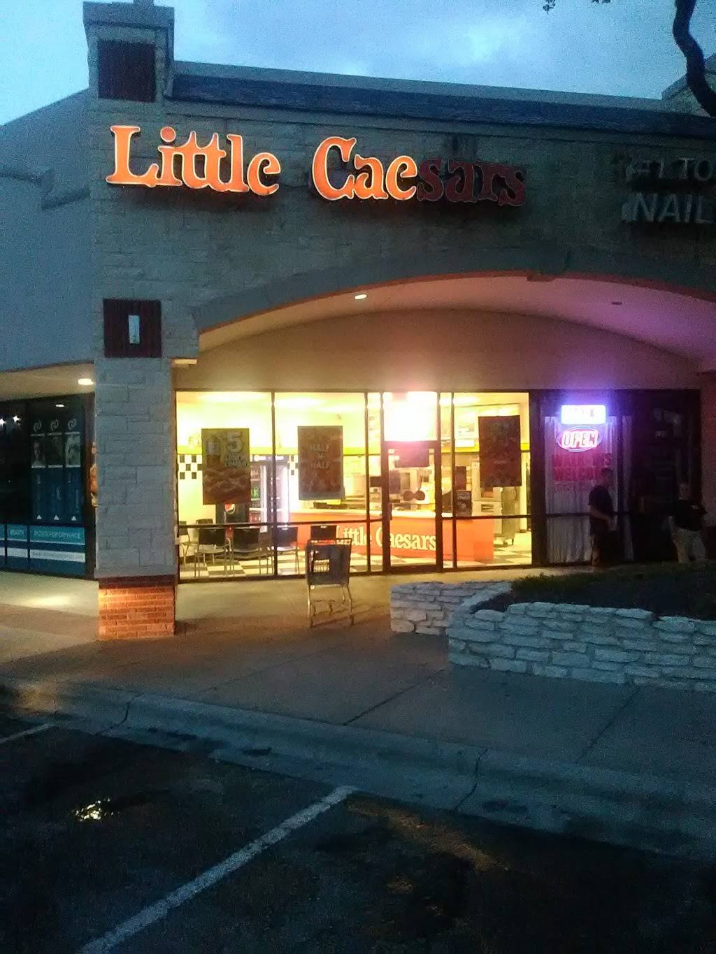 Market at Round Rock | shopping mall | 110 N N Interstate Hwy 35, Round Rock, TX 78681, USA | 7135993500 OR +1 713-599-3500