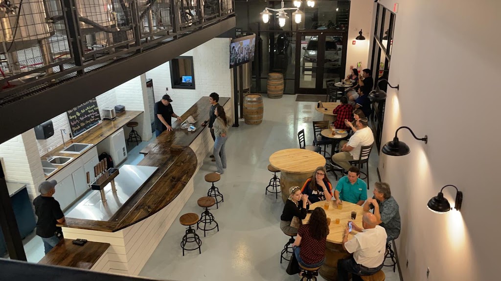 Laredo Brewing Company | restaurant | 3910 E Del Mar Blvd Ste 201, Laredo, TX 78041, USA | 9564625801 OR +1 956-462-5801