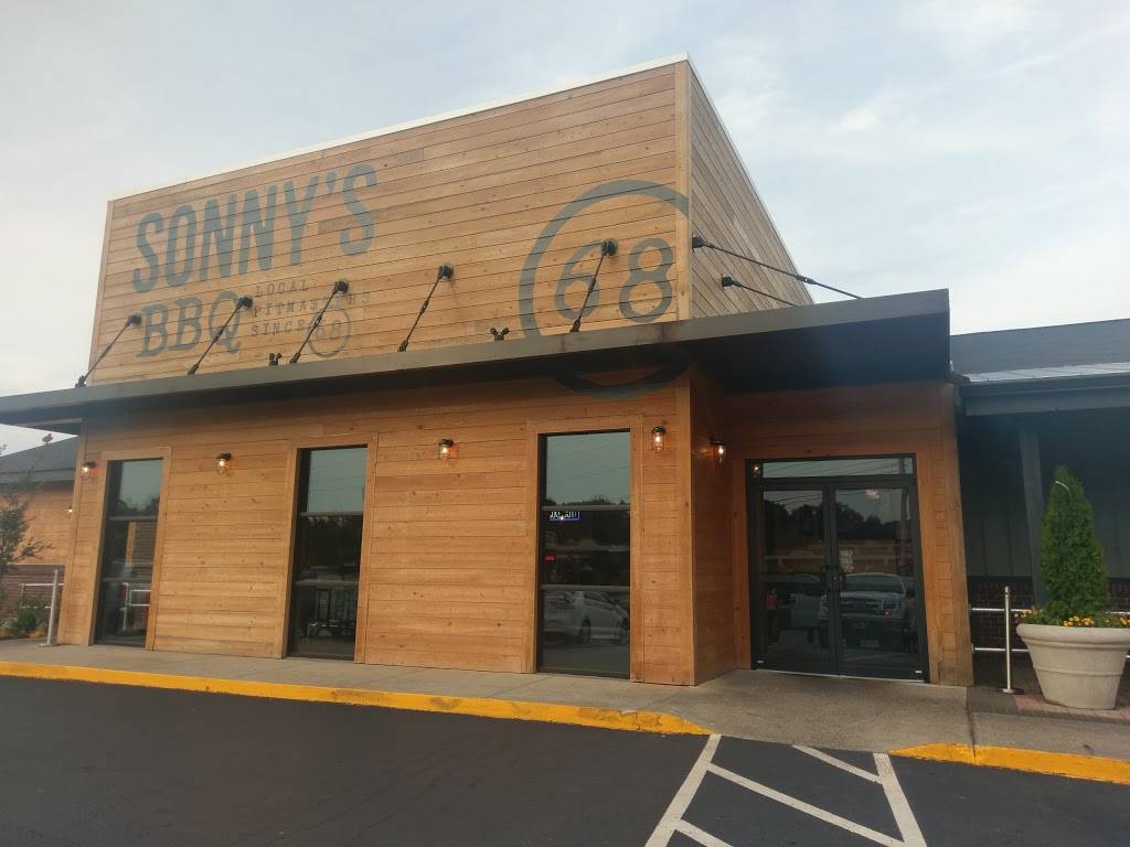 Sonnys BBQ | restaurant | 30975 US-441, Commerce, GA 30529, USA | 7063354741 OR +1 706-335-4741