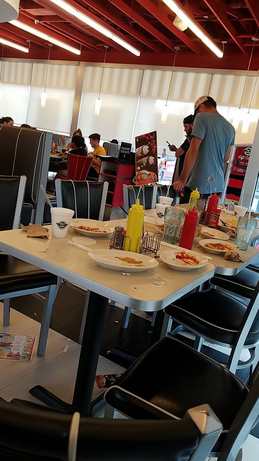 Steak n Shake | restaurant | 4511 S Laburnum Ave, Henrico, VA 23231, USA | 8042362031 OR +1 804-236-2031