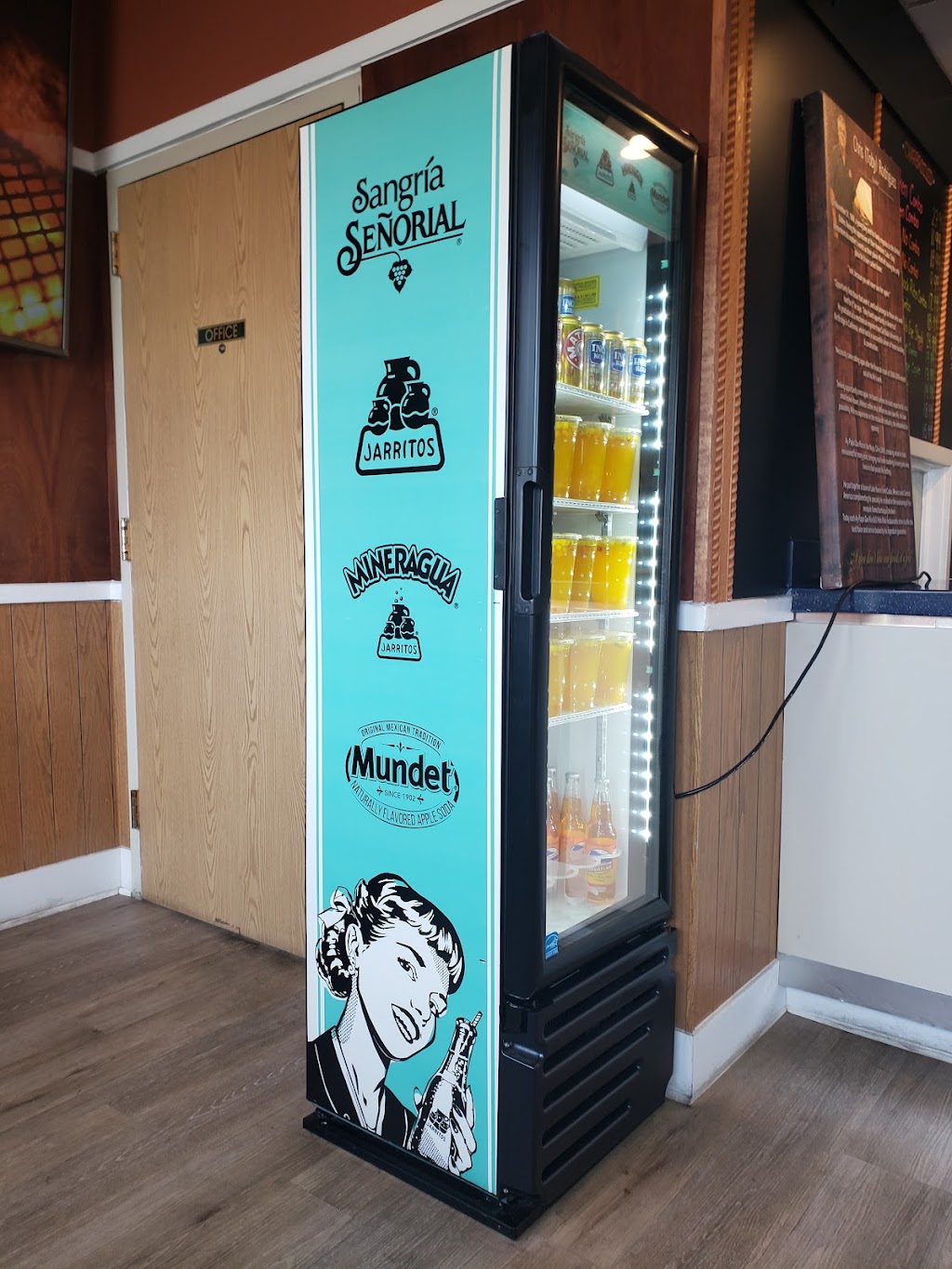 Ay Papa Que Rico | restaurant | 2200 E Palmdale Blvd, Palmdale, CA 93550, USA | 6615263622 OR +1 661-526-3622