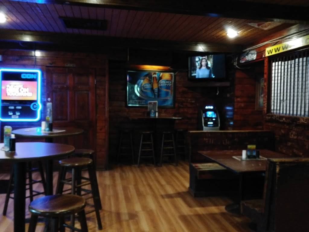 Teds Restaurant & Bar | restaurant | 16 King Hill Rd, Storrs, CT 06268, USA | 8604299545 OR +1 860-429-9545