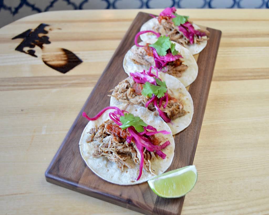 Louies Wine Dive | restaurant | 7100 Wornall Rd, Kansas City, MO 64114, USA | 8165695097 OR +1 816-569-5097