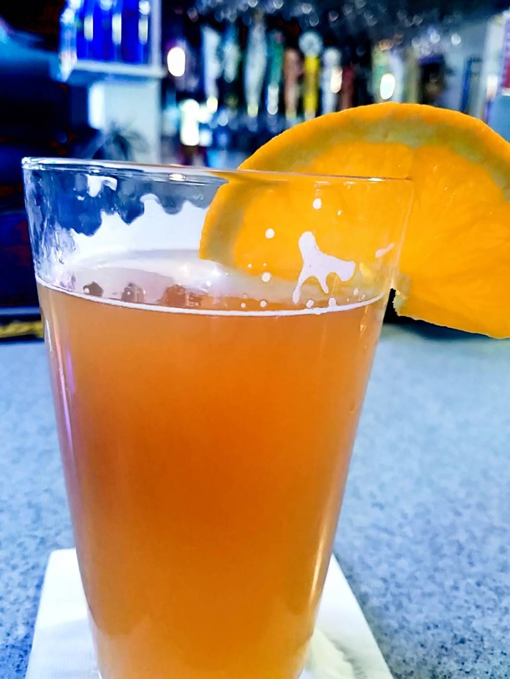 Bannermans Sports Grill | restaurant | 858 IL-59, Bartlett, IL 60103, USA | 6302132400 OR +1 630-213-2400