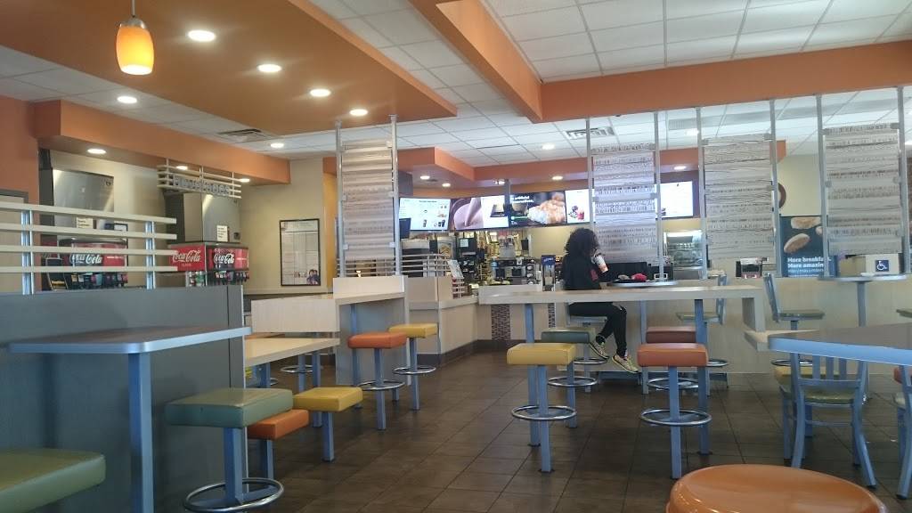 McDonalds | cafe | 206 W Olive Ave, Merced, CA 95348, USA | 2097236421 OR +1 209-723-6421