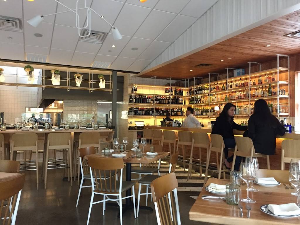 Sprezza | restaurant | 4010 Maple Ave, Dallas, TX 75219, USA | 9728079388 OR +1 972-807-9388