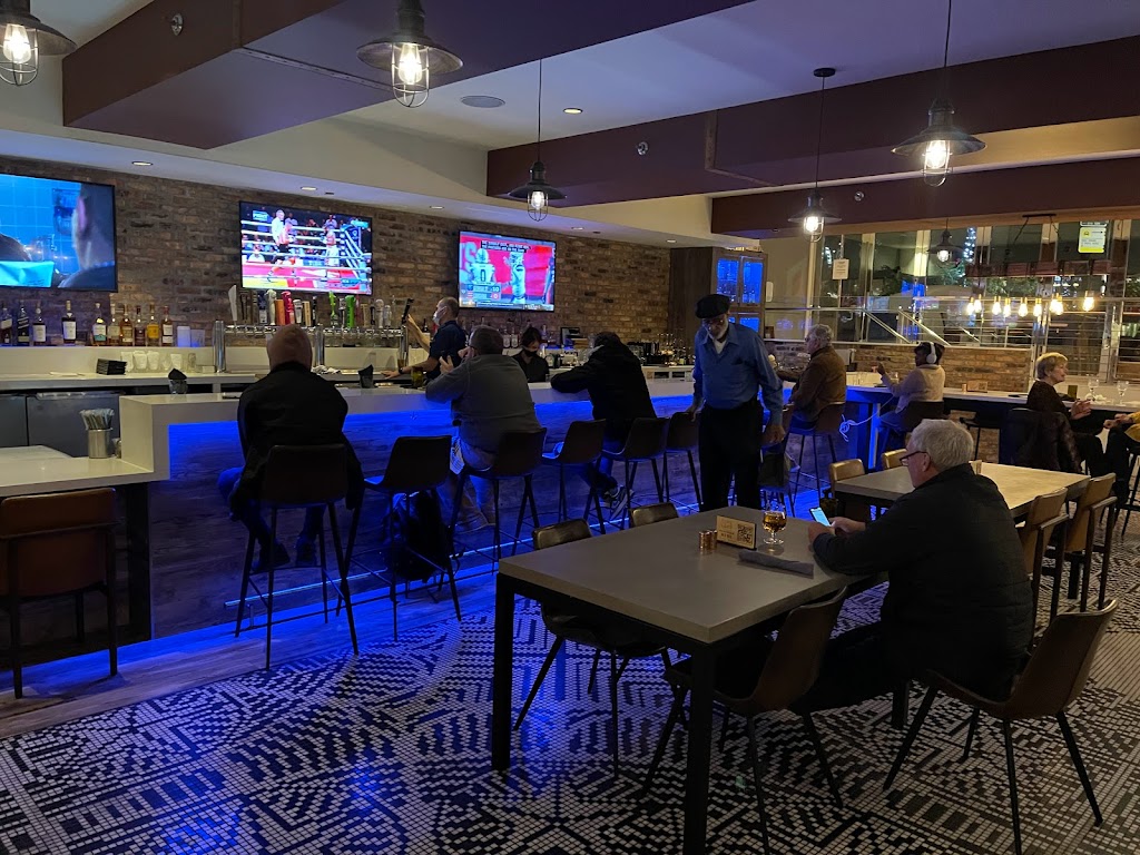 FireLake Grill House & Cocktail Bar | restaurant | 221 N Columbus Dr, Chicago, IL 60601, USA | 3124770234 OR +1 312-477-0234