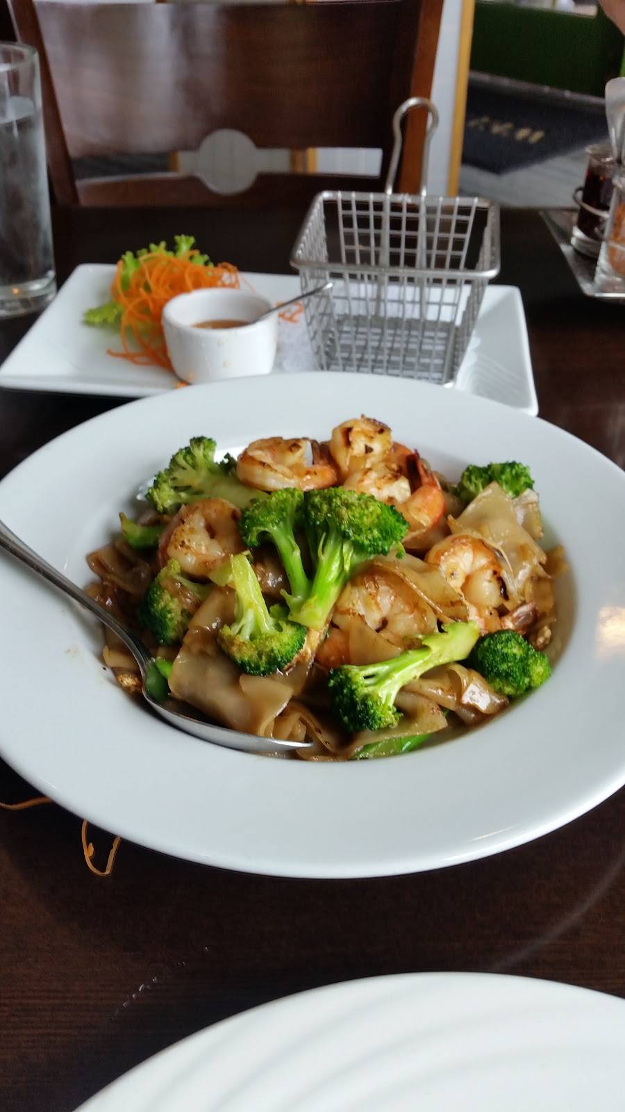 White Orchid Thai Cuisine | restaurant | 18740 Willamette Dr, West Linn, OR 97068, USA | 5036994195 OR +1 503-699-4195