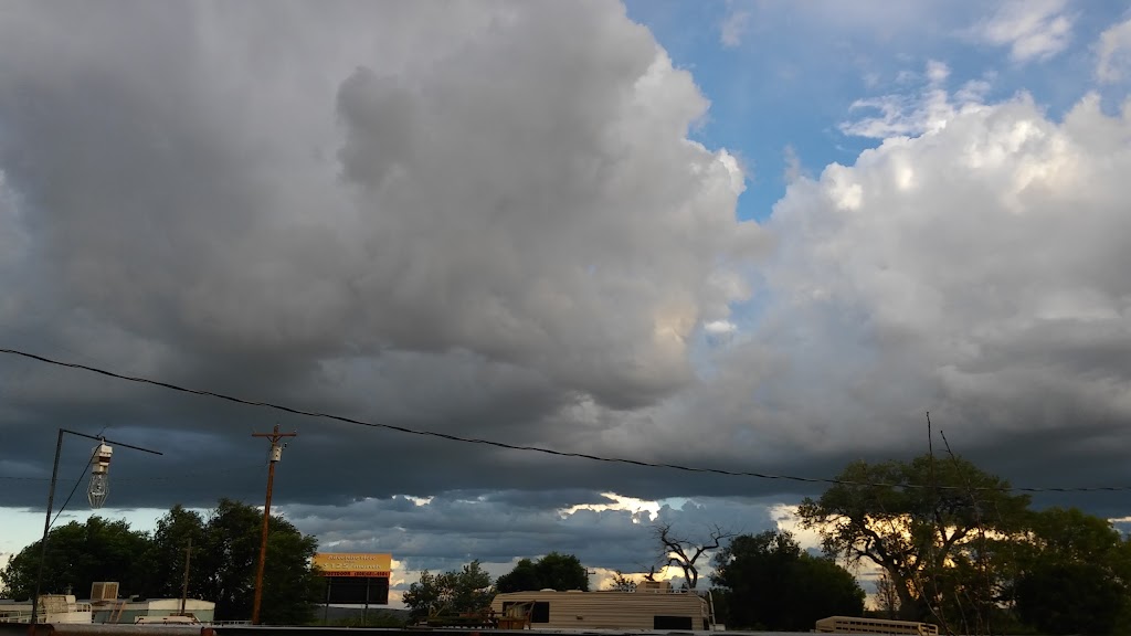 Maestas Lounge | restaurant | 4123 US-84, La Loma, NM 87724, USA | 5754275511 OR +1 575-427-5511