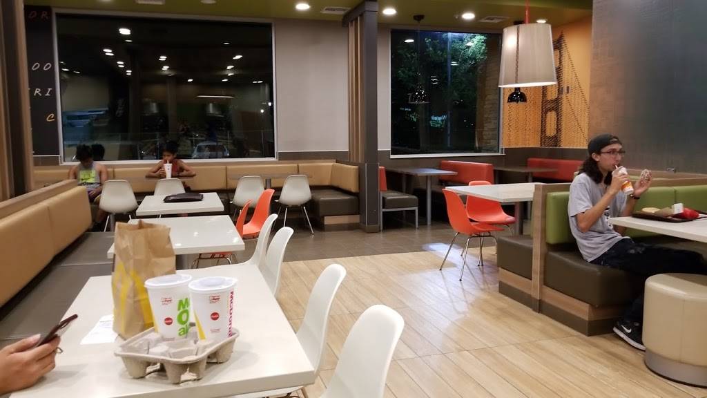 McDonalds | cafe | 10051 Bruceville Rd, Elk Grove, CA 95757, USA | 9167146884 OR +1 916-714-6884
