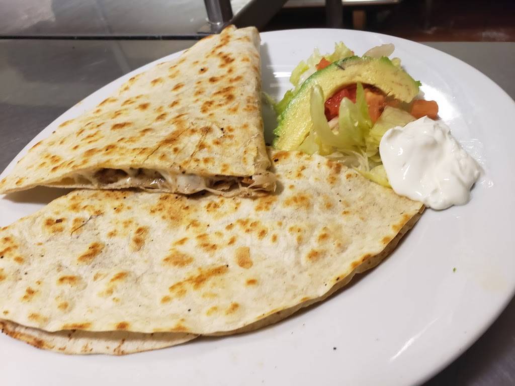 El Potrillo Mexican Grill | restaurant | 101 B St, Taft, CA 93268, USA | 6617454861 OR +1 661-745-4861