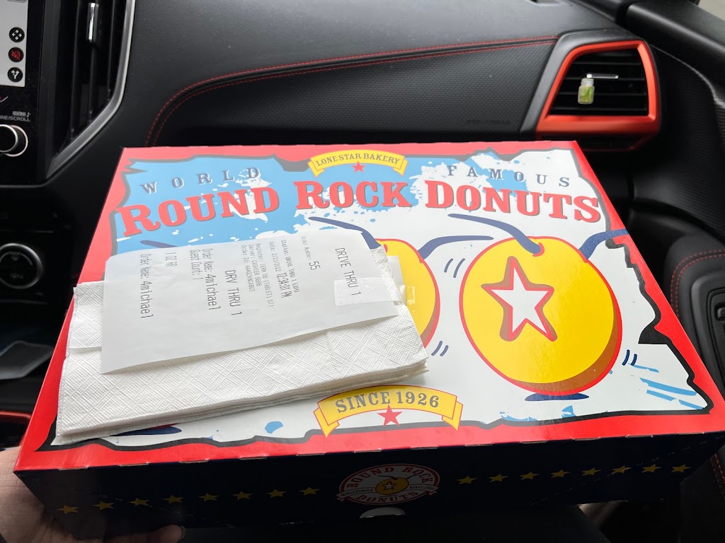 Round Rock Donuts | restaurant | 1614 E Whitestone Blvd, Cedar Park, TX 78613, USA | 5122553629 OR +1 512-255-3629
