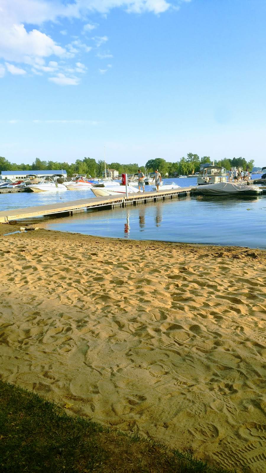 Lake Local | restaurant | 550 Union Ave, Saratoga Springs, NY 12866, USA | 5188861373 OR +1 518-886-1373