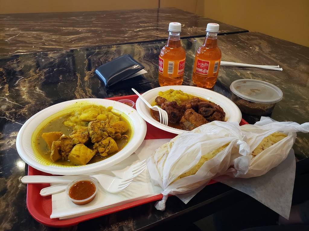 Leelas Roti & Doubles Inc | restaurant | 900 Rathburn Rd W, Mississauga, ON L5C 4L3, Canada | 9052329070 OR +1 905-232-9070