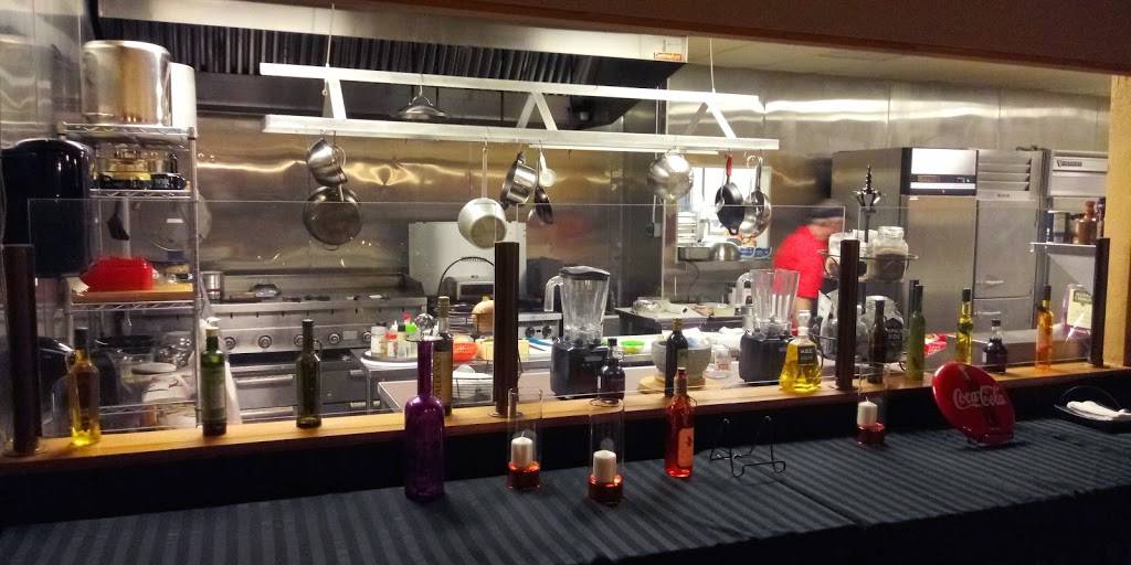 Lances Red Hots Bar & Grill | restaurant | 4716 S Orange Ave, Orlando, FL 32806, USA | 9413037561 OR +1 941-303-7561