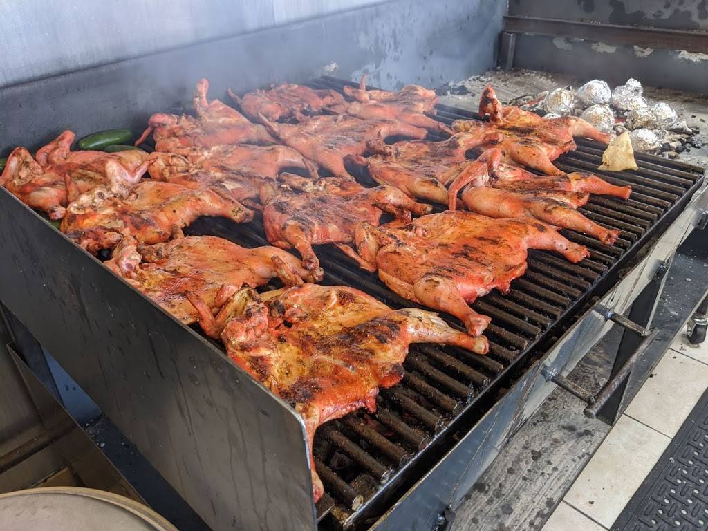 Que Tal Pollo | restaurant | 9100 E, E US Hwy 40, Independence, MO 64055, USA | 8168593292 OR +1 816-859-3292