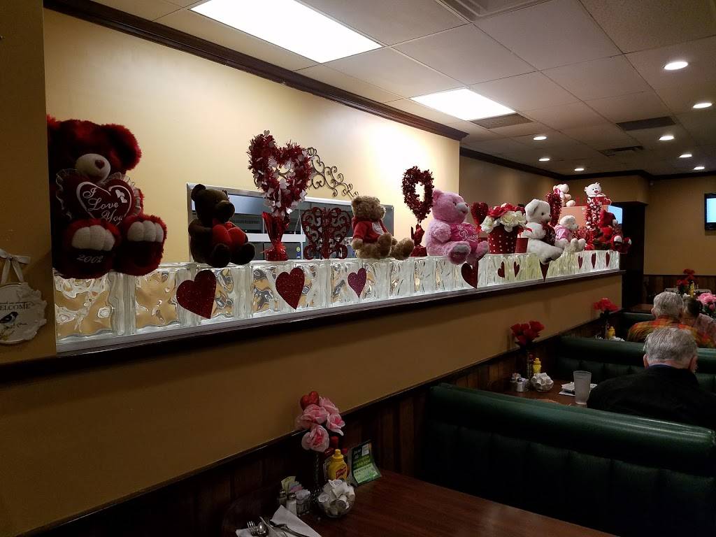 Karas Korner Deli | restaurant | 101 W Foothill Blvd, Glendora, CA 91741, USA | 6269147447 OR +1 626-914-7447