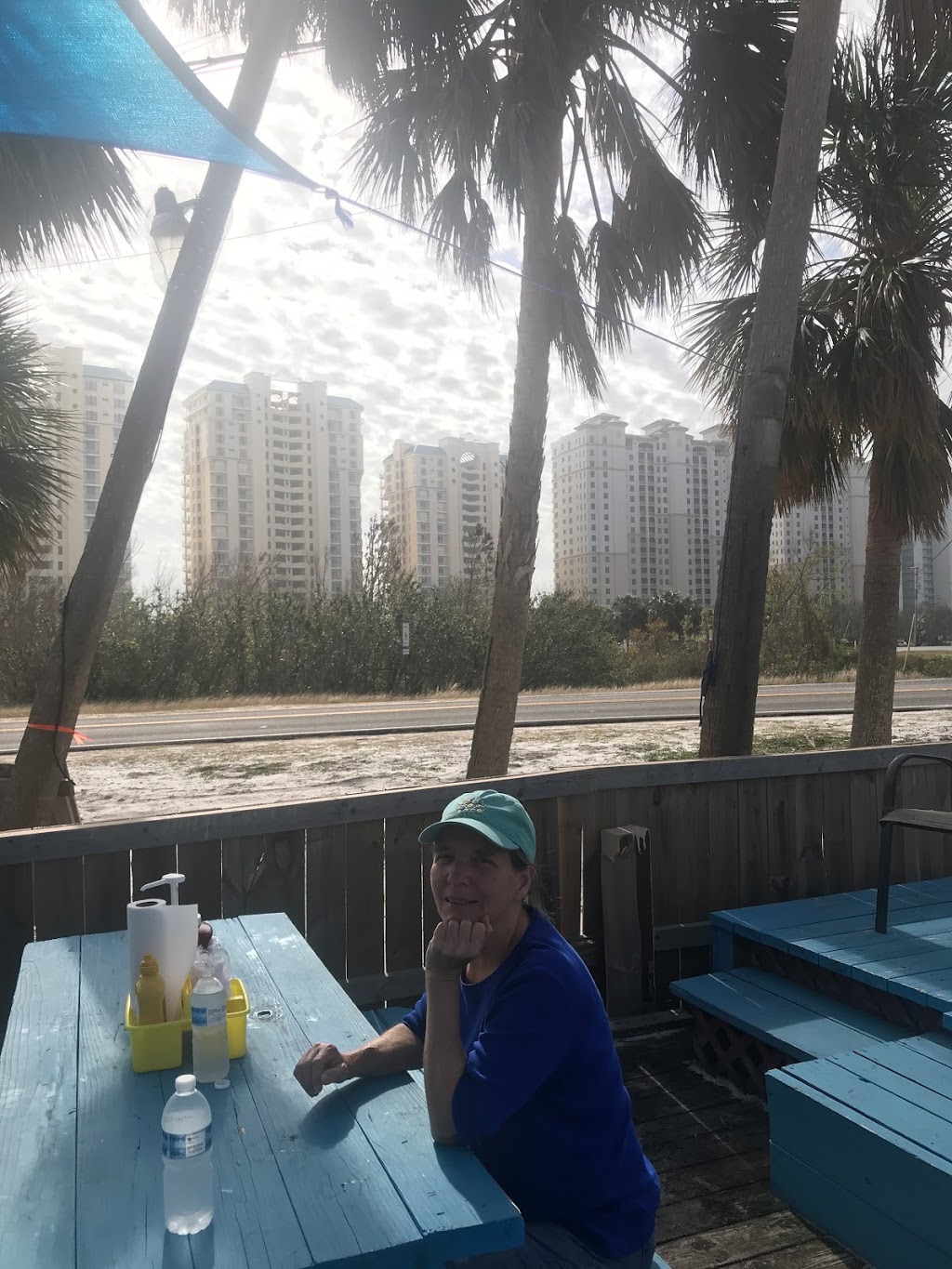 The Deep Blue Seafood Truck | restaurant | 13595 Perdido Key Dr, Pensacola, FL 32507, USA | 8506021610 OR +1 850-602-1610