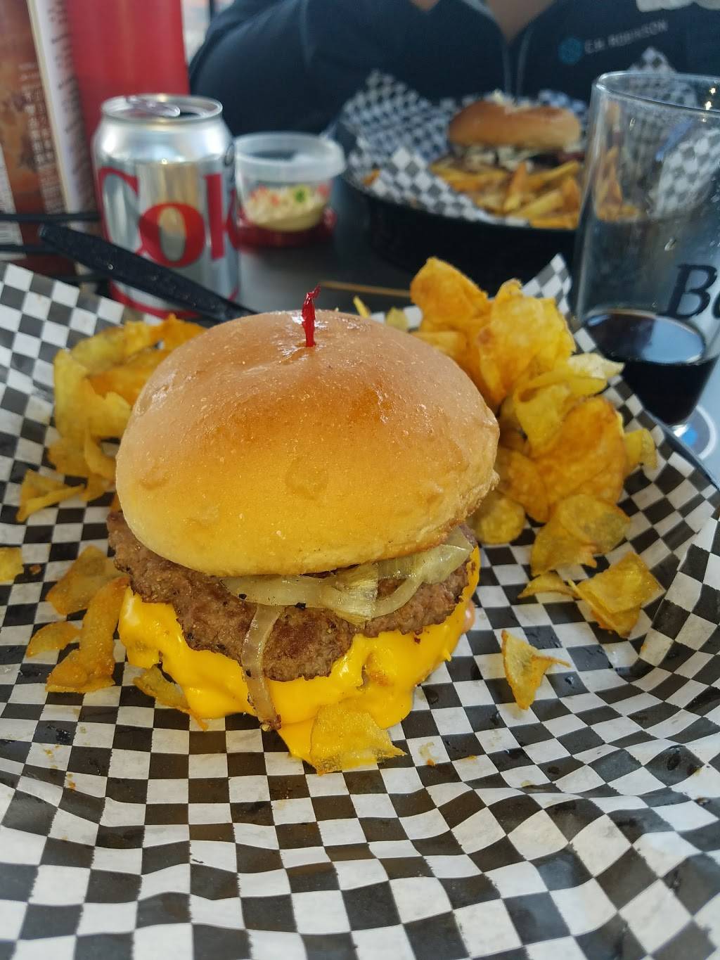 JL Beers Burnsville | restaurant | 1230 County Rd 42 W, Burnsville, MN 55337, USA | 9524566939 OR +1 952-456-6939