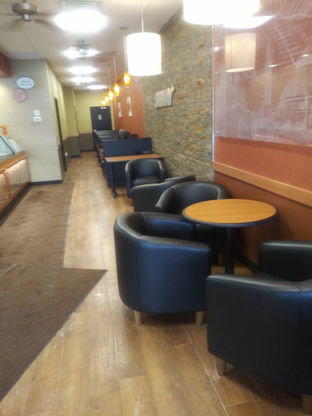 Subway | restaurant | 20150 Van Aken Blvd, Shaker Heights, OH 44122, USA | 2162830600 OR +1 216-283-0600