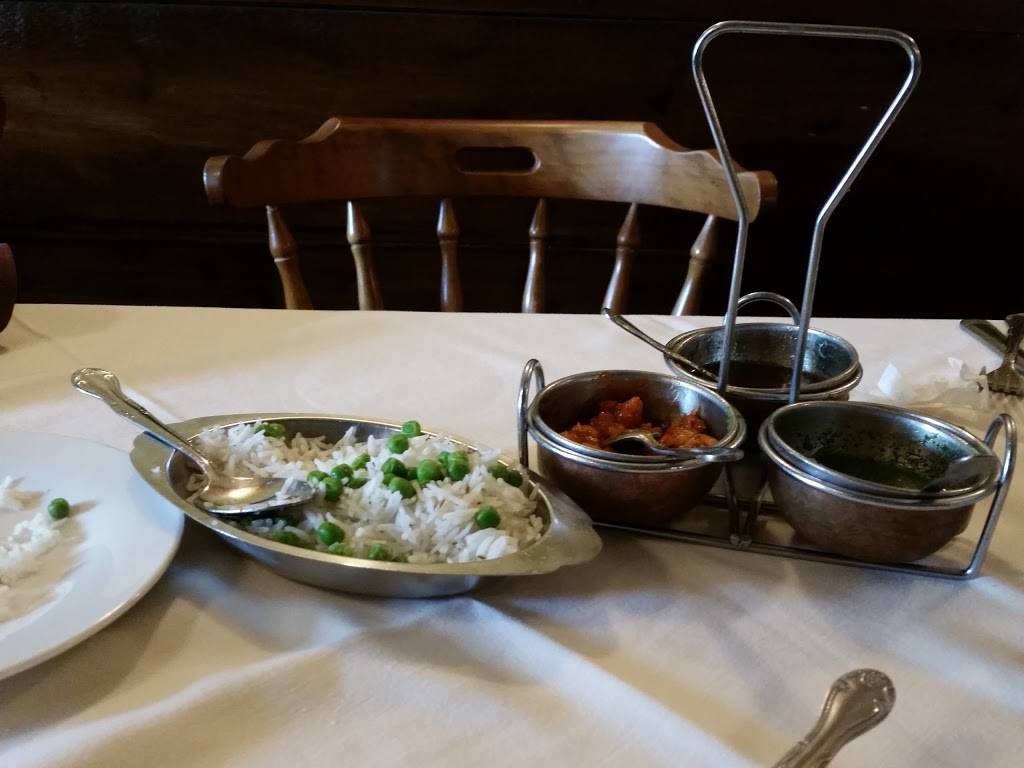 Golden Swan Indian Cuisine | restaurant | 323 Main St, Falmouth, MA 02540, USA | 5085406580 OR +1 508-540-6580