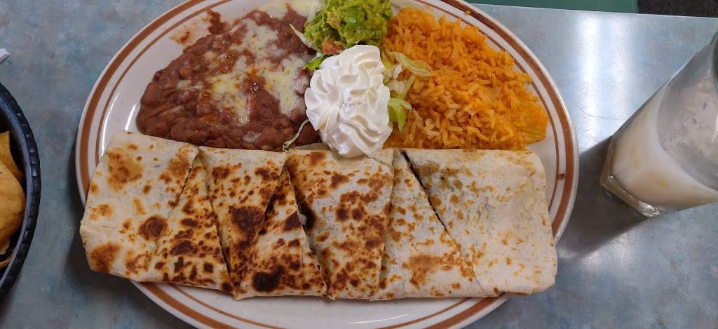 El Jacalito Restaurant | restaurant | 10110 Main St, Lamont, CA 93241, USA | 6618454598 OR +1 661-845-4598