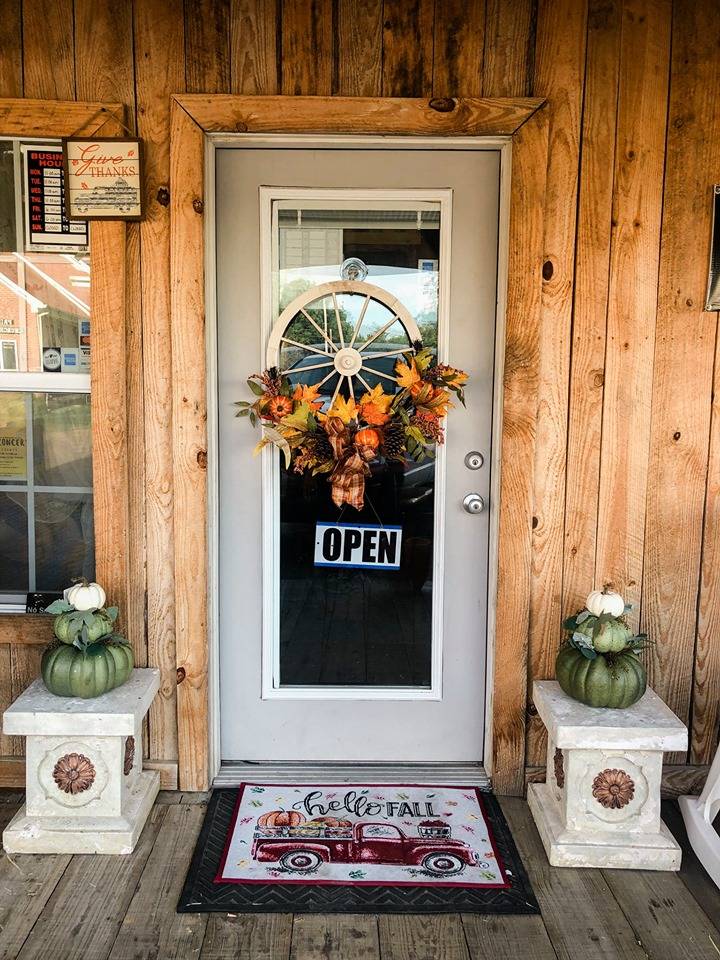 Ms. Macs BBQ & Grill | restaurant | 575 Main St, Friendship, TN 38034, USA | 7316772460 OR +1 731-677-2460