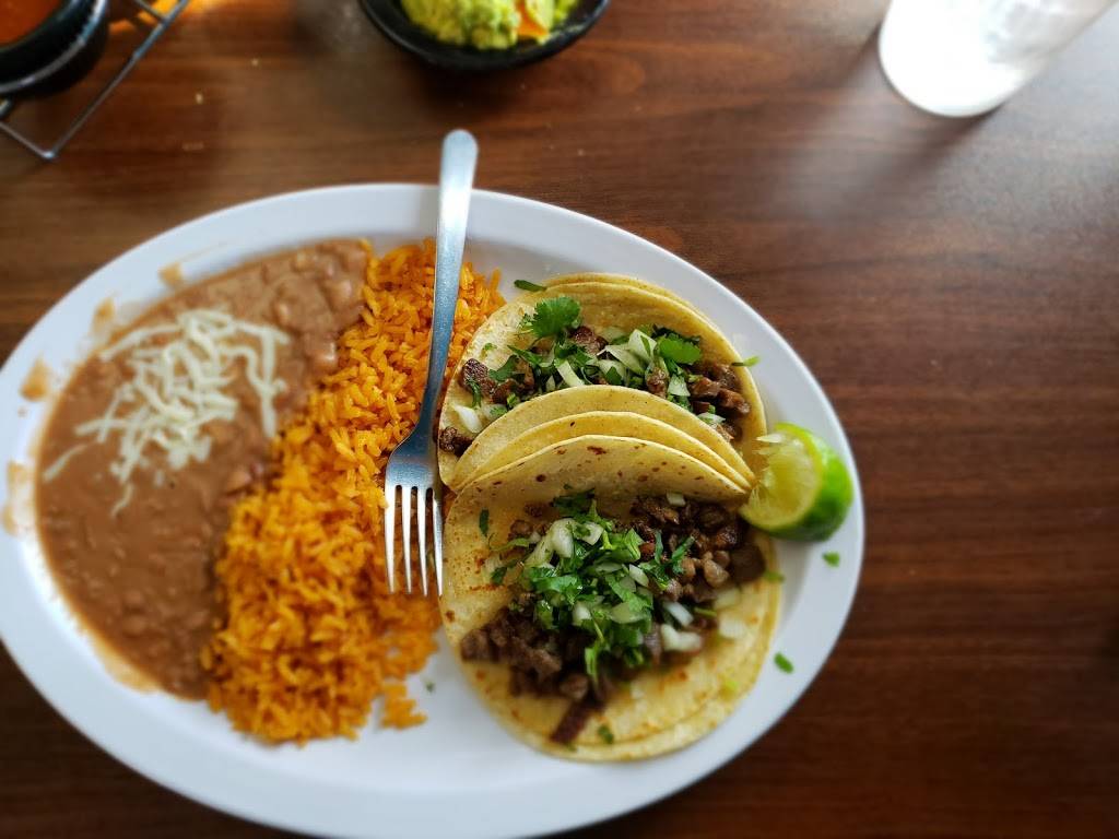 Taqueria El Rey | restaurant | 116 S 27th St, Lincoln, NE 68510, USA | 4027425367 OR +1 402-742-5367