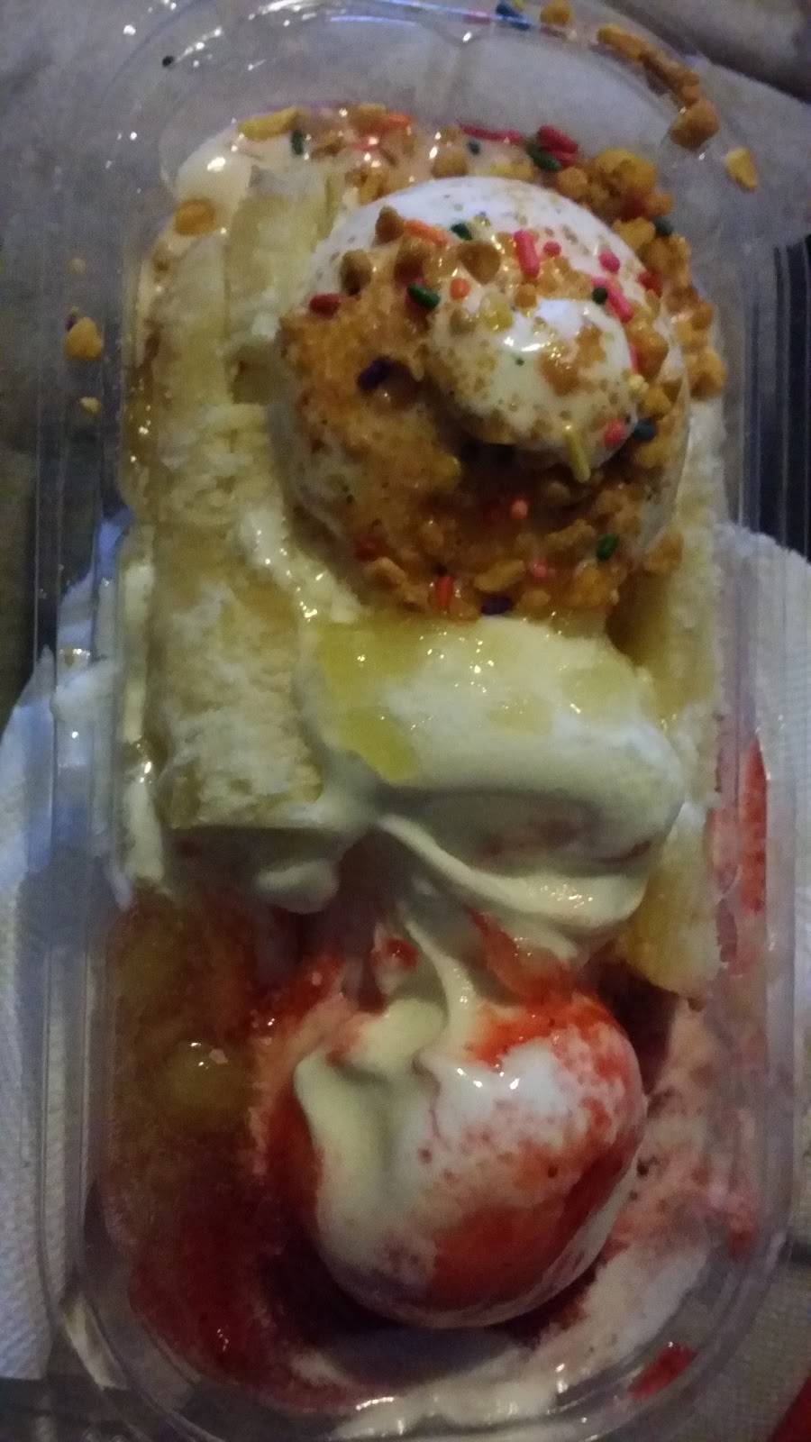 Dairy Queen | restaurant | 9008 E 10th St, Indianapolis, IN 46229, USA | 3178985687 OR +1 317-898-5687