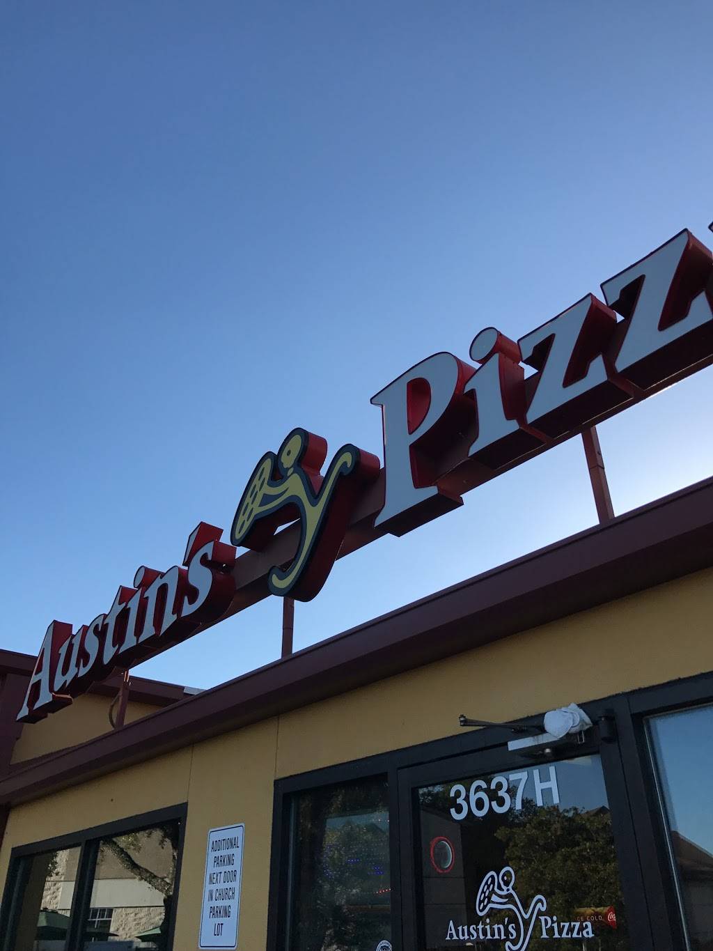 Austins Pizza Greystone | restaurant | 3435 Greystone Dr #101, Austin, TX 78731, USA | 5127958888 OR +1 512-795-8888