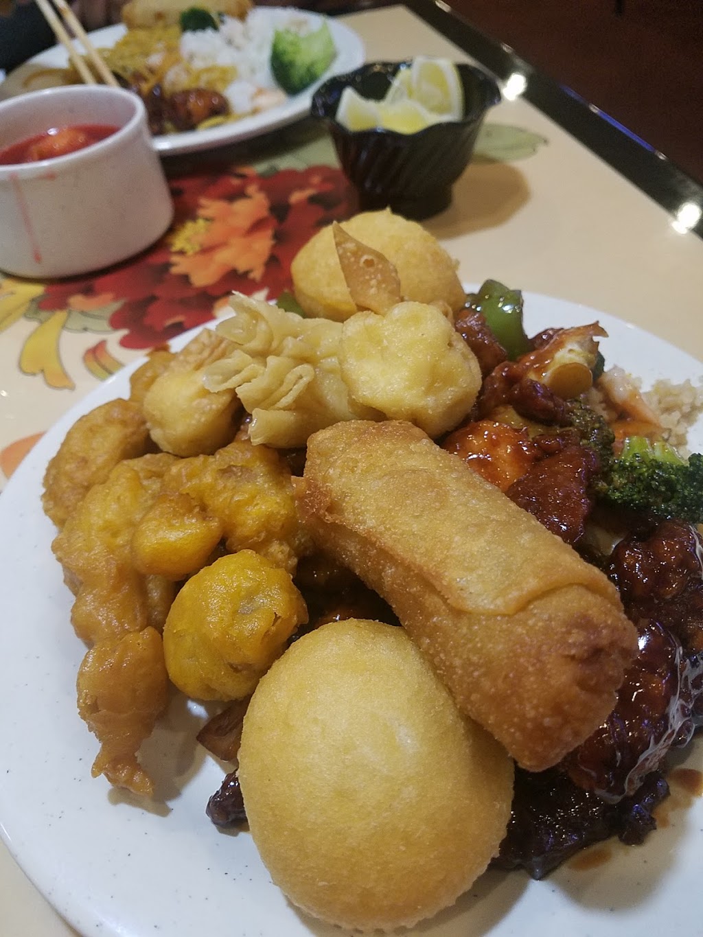 Peking Chinese Restaurant | restaurant | 3210 Desiard Street, Monroe, LA 71201, USA | 3183253666 OR +1 318-325-3666