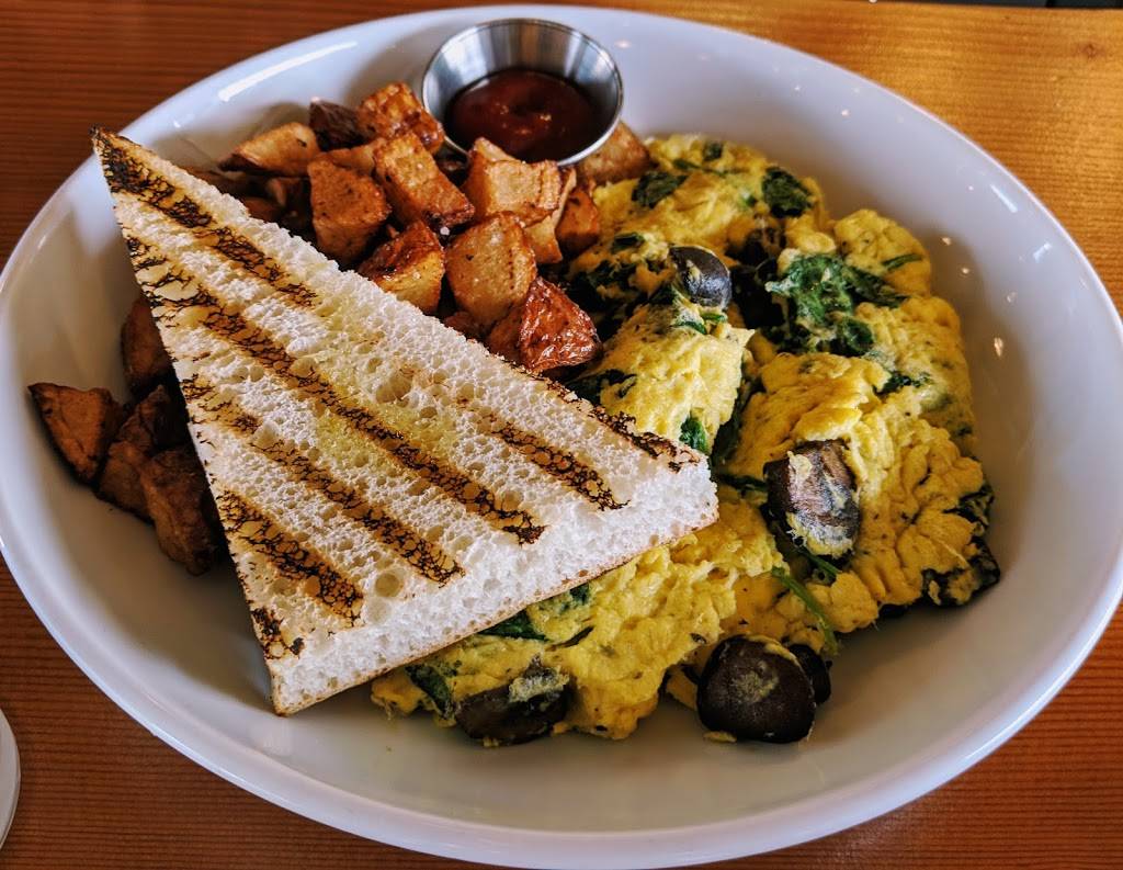 Hunter and Charlies | restaurant | 1050 Vine St, Los Angeles, CA 90038, USA | 3238484790 OR +1 323-848-4790