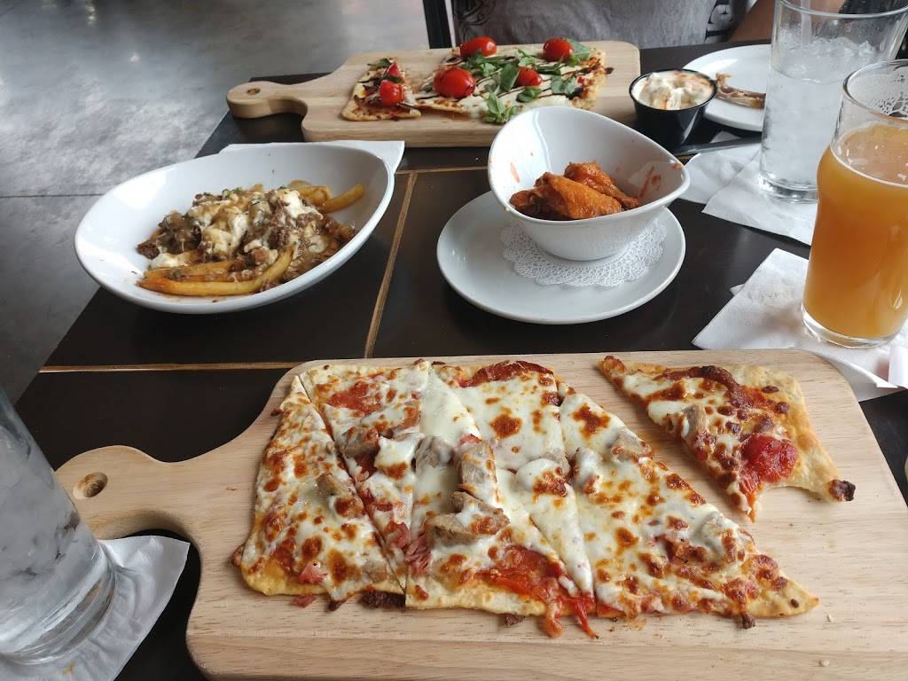 Tavern 101 | restaurant | 101 Center Ave, Bay City, MI 48708, USA | 9897781431 OR +1 989-778-1431