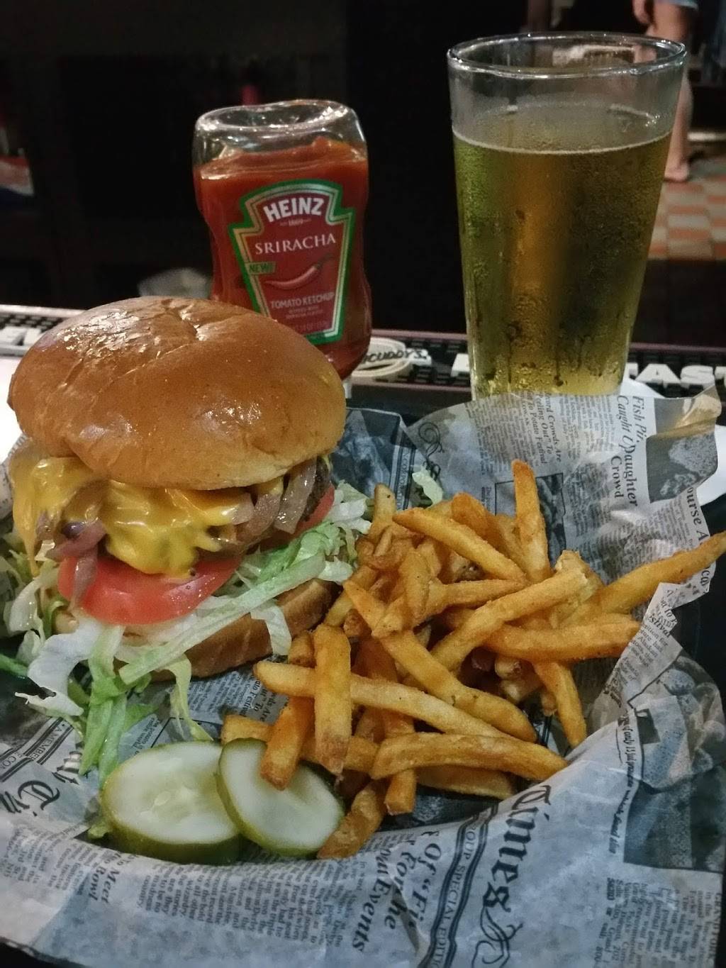 Stockyard Rock Burger Bar | restaurant | 908 W Riverside Blvd, Rockford, IL 61103, USA | 8157088663 OR +1 815-708-8663