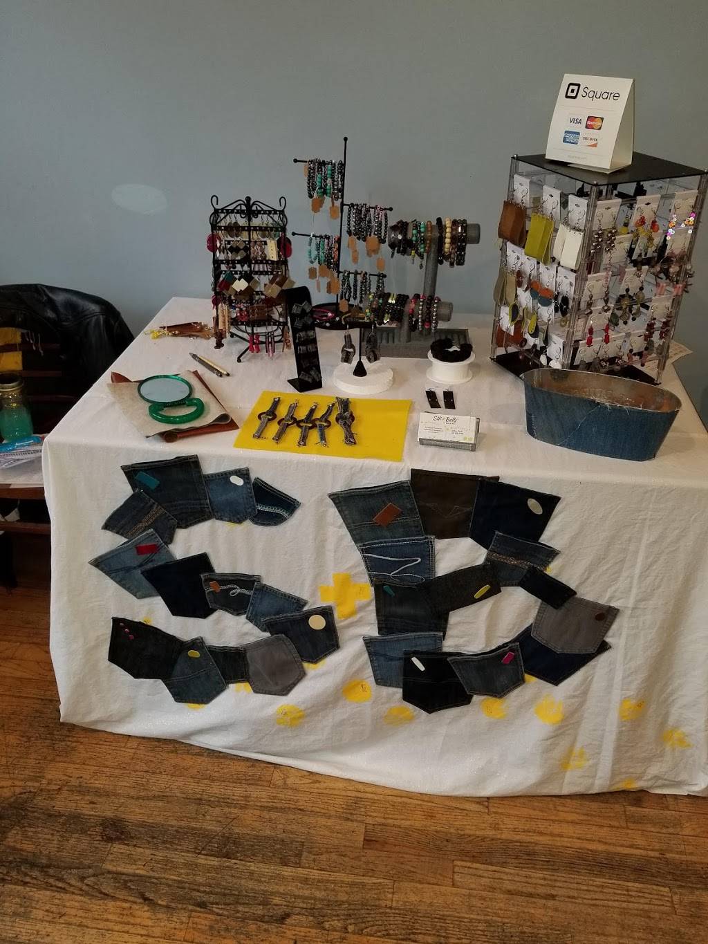 The Kedzie Inn | restaurant | 4100 N Kedzie Ave, Chicago, IL 60618, USA | 7739426771 OR +1 773-942-6771