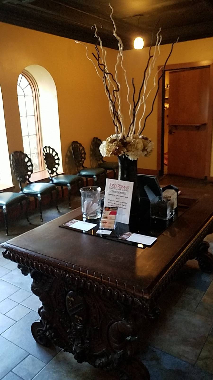 Tony Romas | restaurant | 1607 Jumer Dr, Bloomington, IL 61704, USA | 3096622525 OR +1 309-662-2525