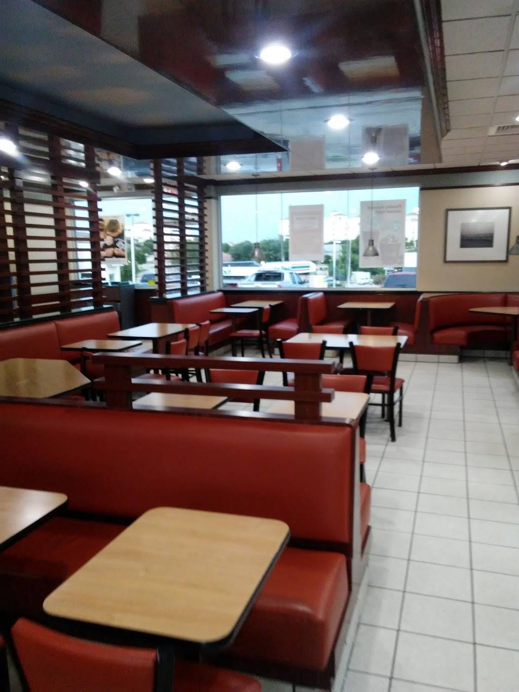 McDonalds | cafe | 5901 Bryant Irvin Rd, Fort Worth, TX 76132, USA | 8172949484 OR +1 817-294-9484