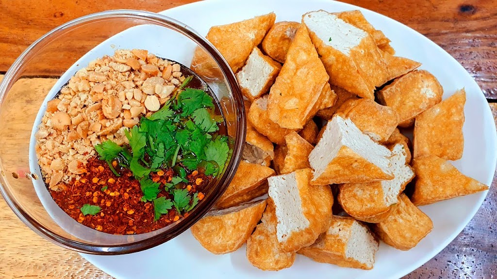 Pad Thai bistro | restaurant | 730 S Central Ave Suite 104, Glendale, CA 91204, USA | 8183965354 OR +1 818-396-5354