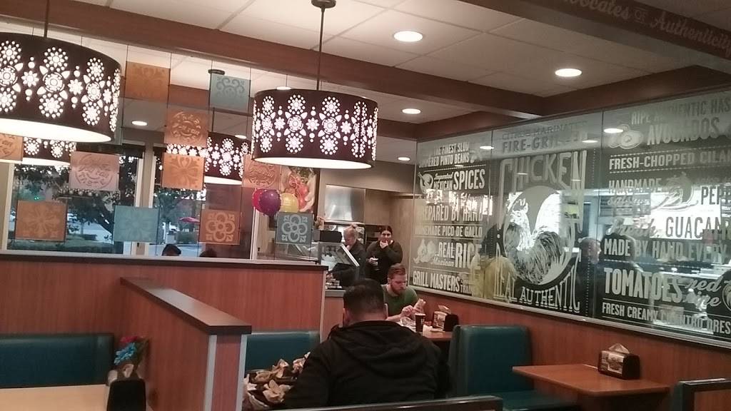 El Pollo Loco | restaurant | 3002 El Camino Real, Tustin, CA 92782, USA | 7148321695 OR +1 714-832-1695