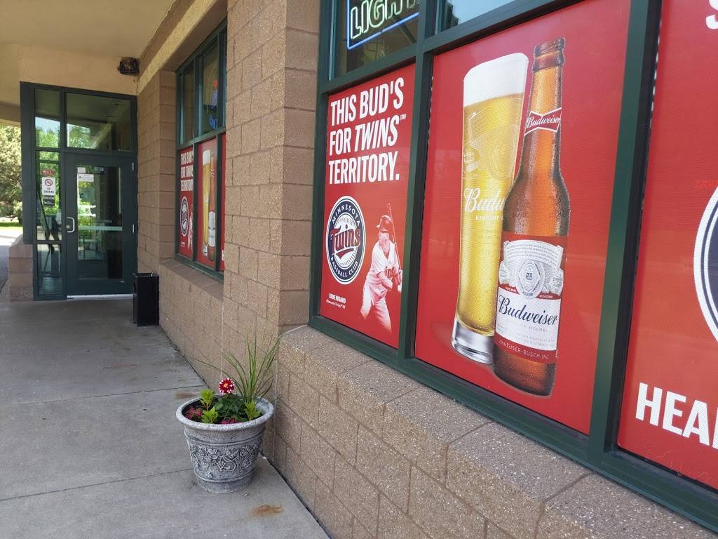 Sgt Peppers | restaurant | 930 Helena Ave N, Oakdale, MN 55128, USA | 6517387052 OR +1 651-738-7052