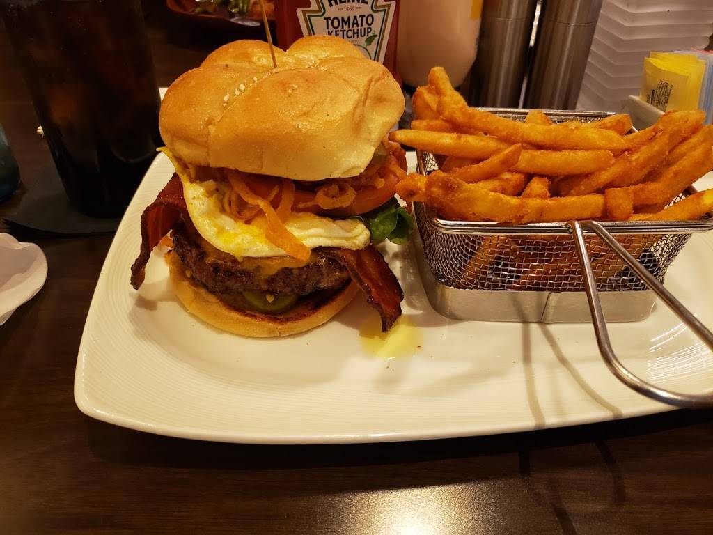 Bayview Cafe | restaurant | 850 Bayview Ave, Biloxi, MS 39530, USA | 2284363000 OR +1 228-436-3000