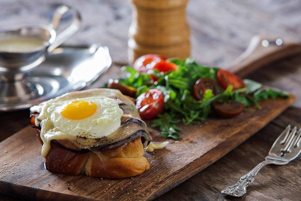 The Kitchen at 150 Sunset | restaurant | 150 E Sunset Rd, El Paso, TX 79922, USA | 9155851150 OR +1 915-585-1150