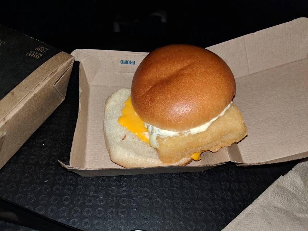 McDonalds | cafe | 243 Boul des Grives, Gatineau, QC J9A 0A7, Canada | 8195950000 OR +1 819-595-0000