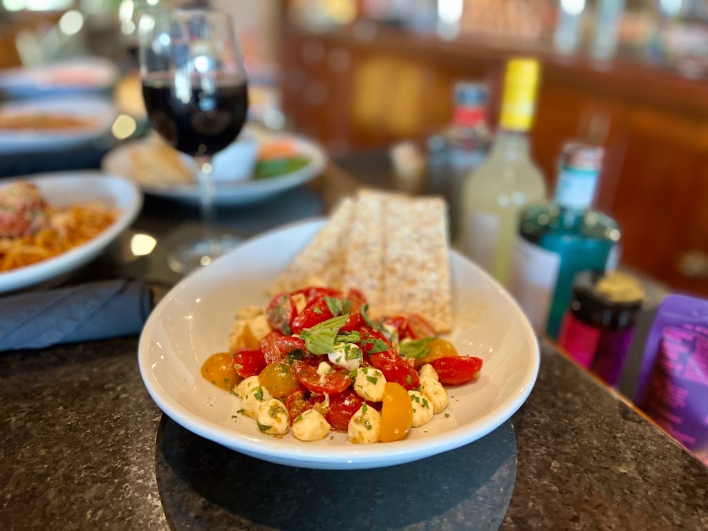 THE LANDING | restaurant | 104 E Woodin Ave, Chelan, WA 98816, USA | 5095961011 OR +1 509-596-1011