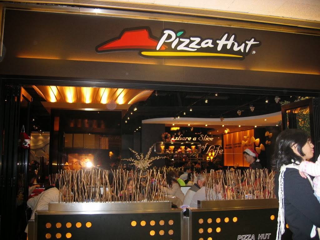 Pizza Hut | restaurant | 2935 S Fish Hatchery Rd Ste 1, Madison, WI 53711, USA | 6082880888 OR +1 608-288-0888