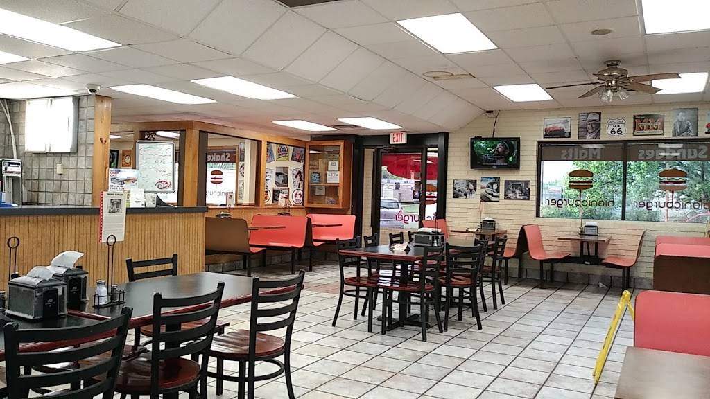 Bionic Burger | restaurant | 243 S Seneca St, Haysville, KS 67060, USA | 3169273727 OR +1 316-927-3727