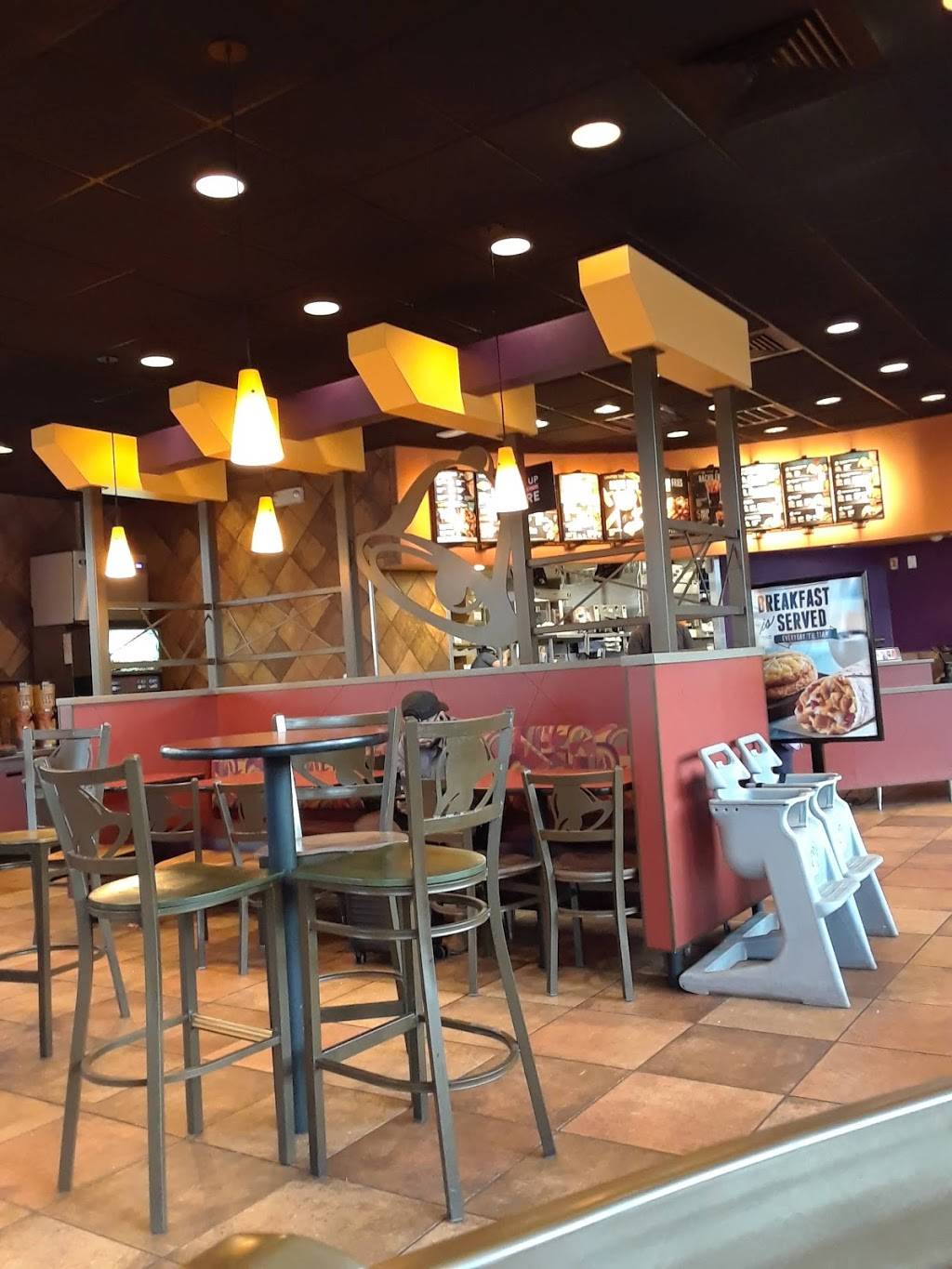 Taco Bell | meal takeaway | 728 E Main St, Grand Prairie, TX 75050, USA | 9722668468 OR +1 972-266-8468
