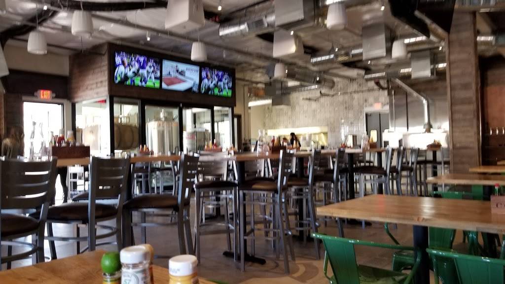 Loco Patron Brewery | restaurant | 14950 N Northsight Blvd, Scottsdale, AZ 85260, USA | 4806997271 OR +1 480-699-7271